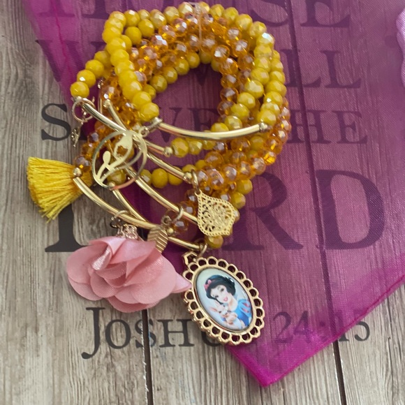 Bracelets - Picture 4 of 4